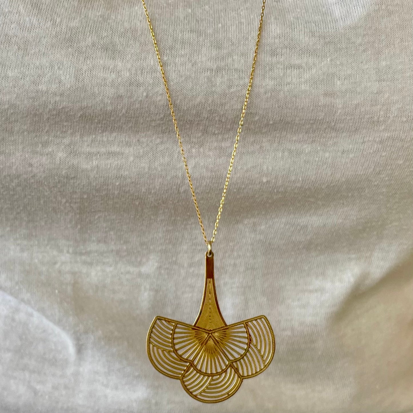 LOTUS Necklace