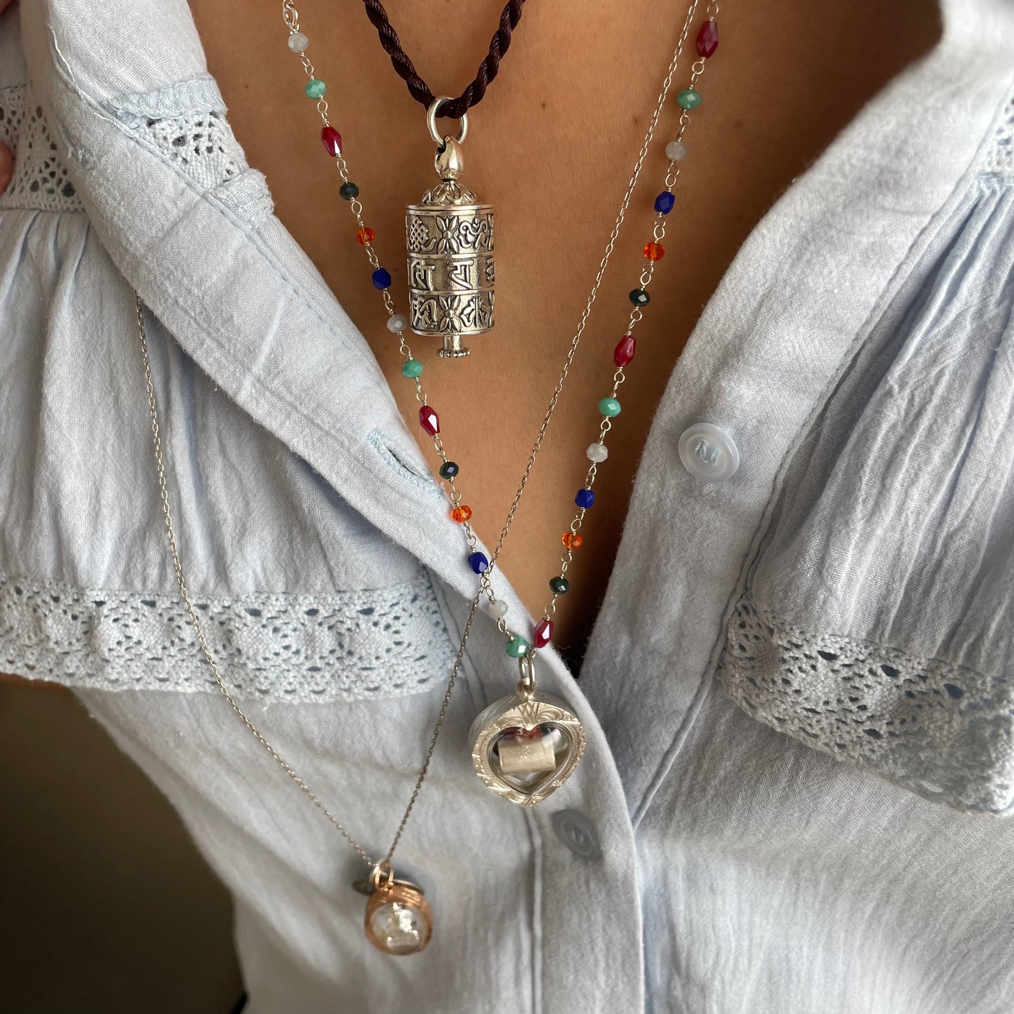 LOKATHAT TAKRUT Necklace