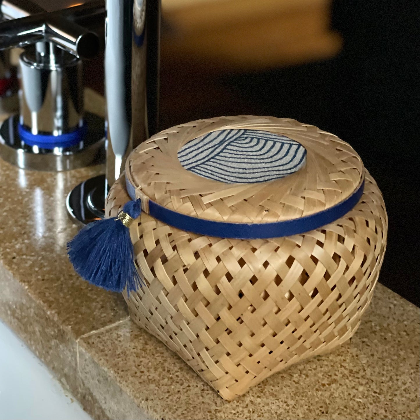 ELLA Blue Cubic [Small]