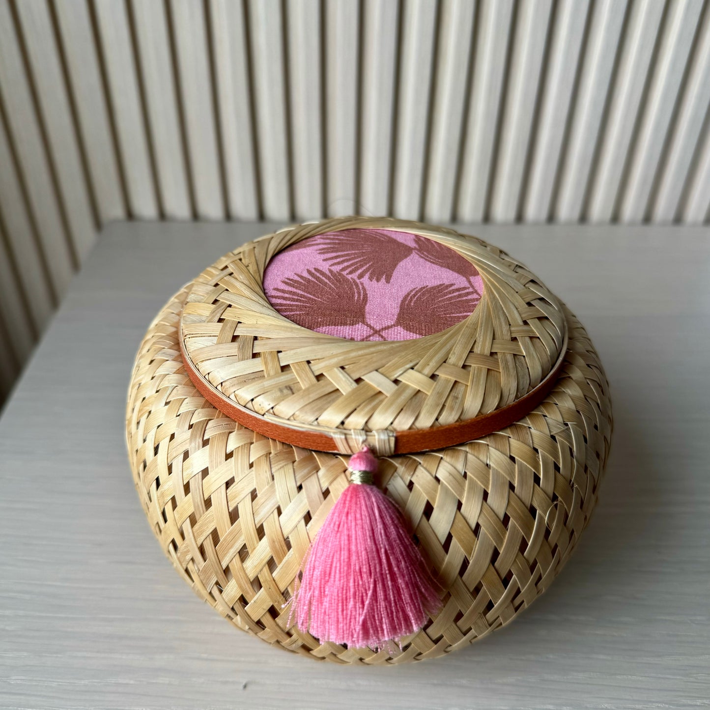 AUDE Round [Small]