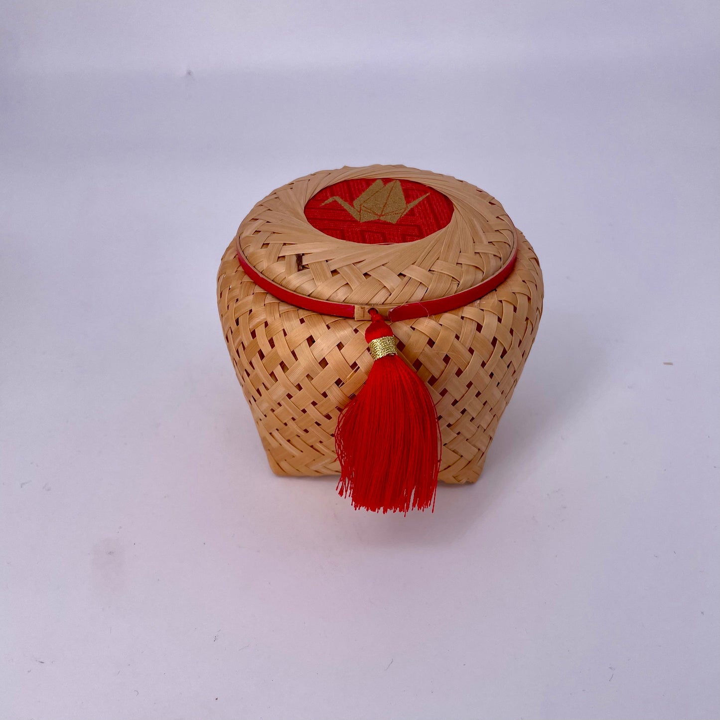 BELA Red Cubic [Small]