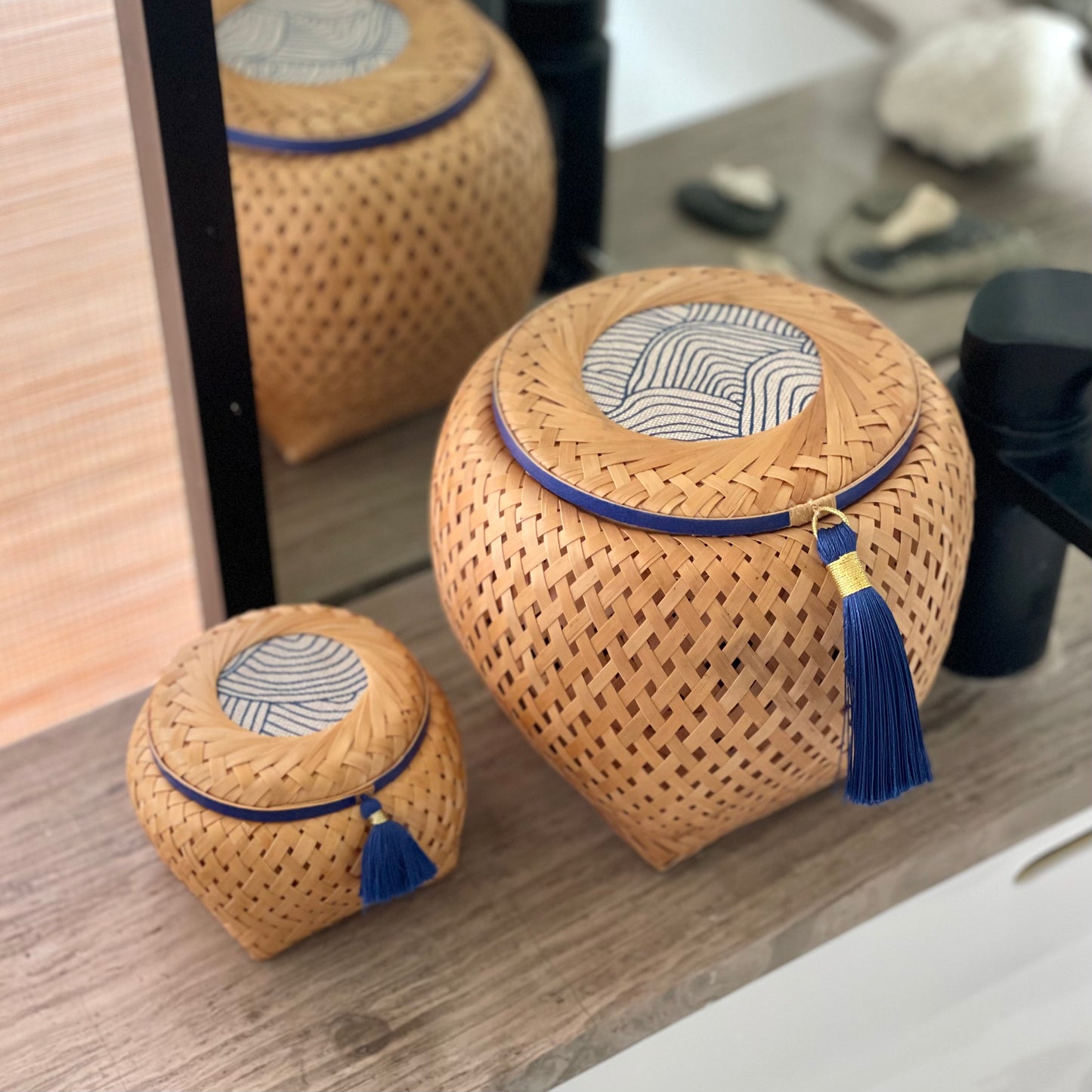 ELLA Blue Cubic [Small]
