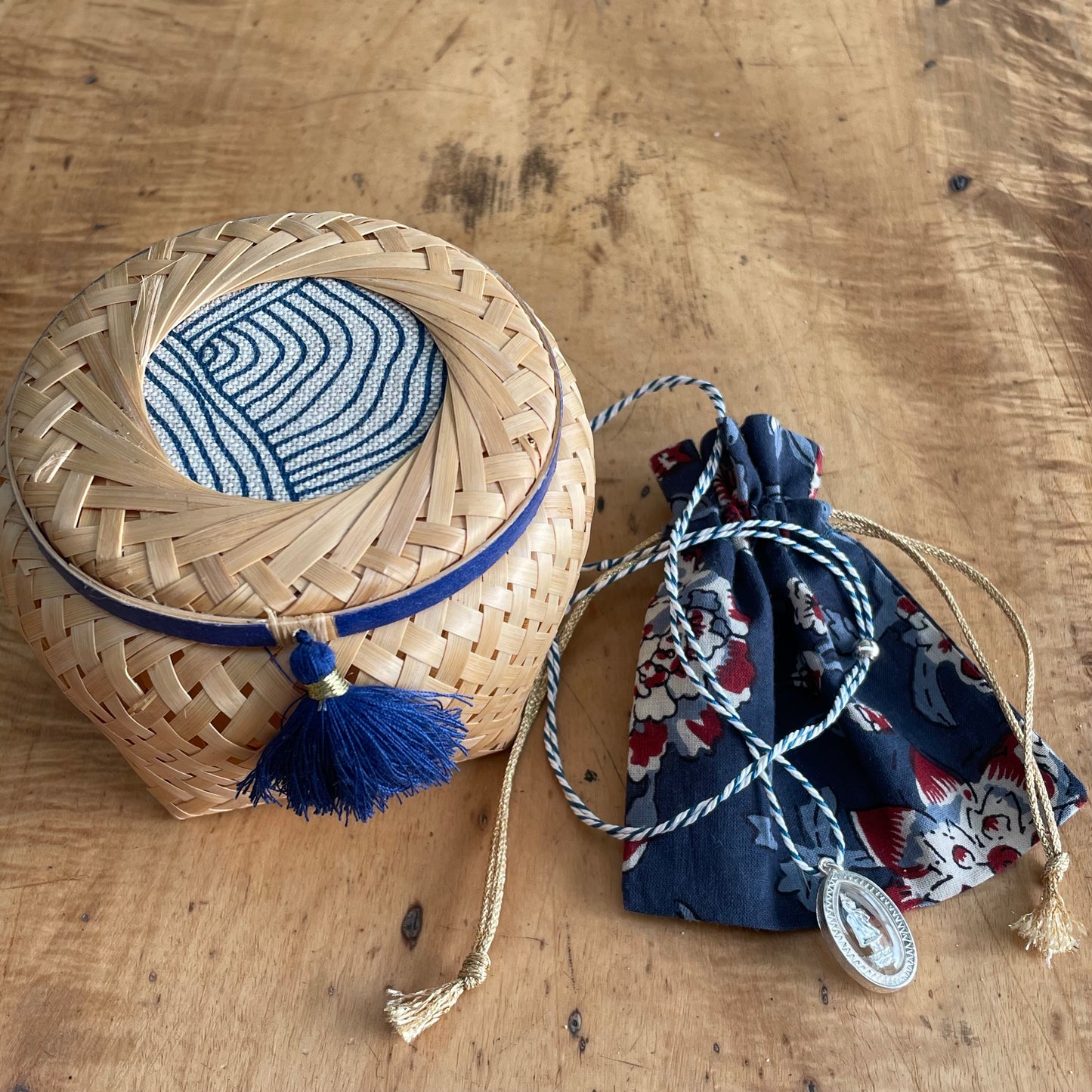 ELLA Blue Cubic [Small]