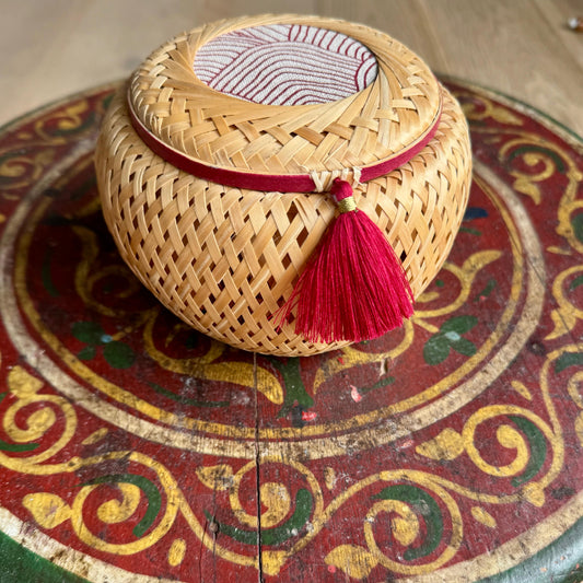 ELLA Red Round [Medium]