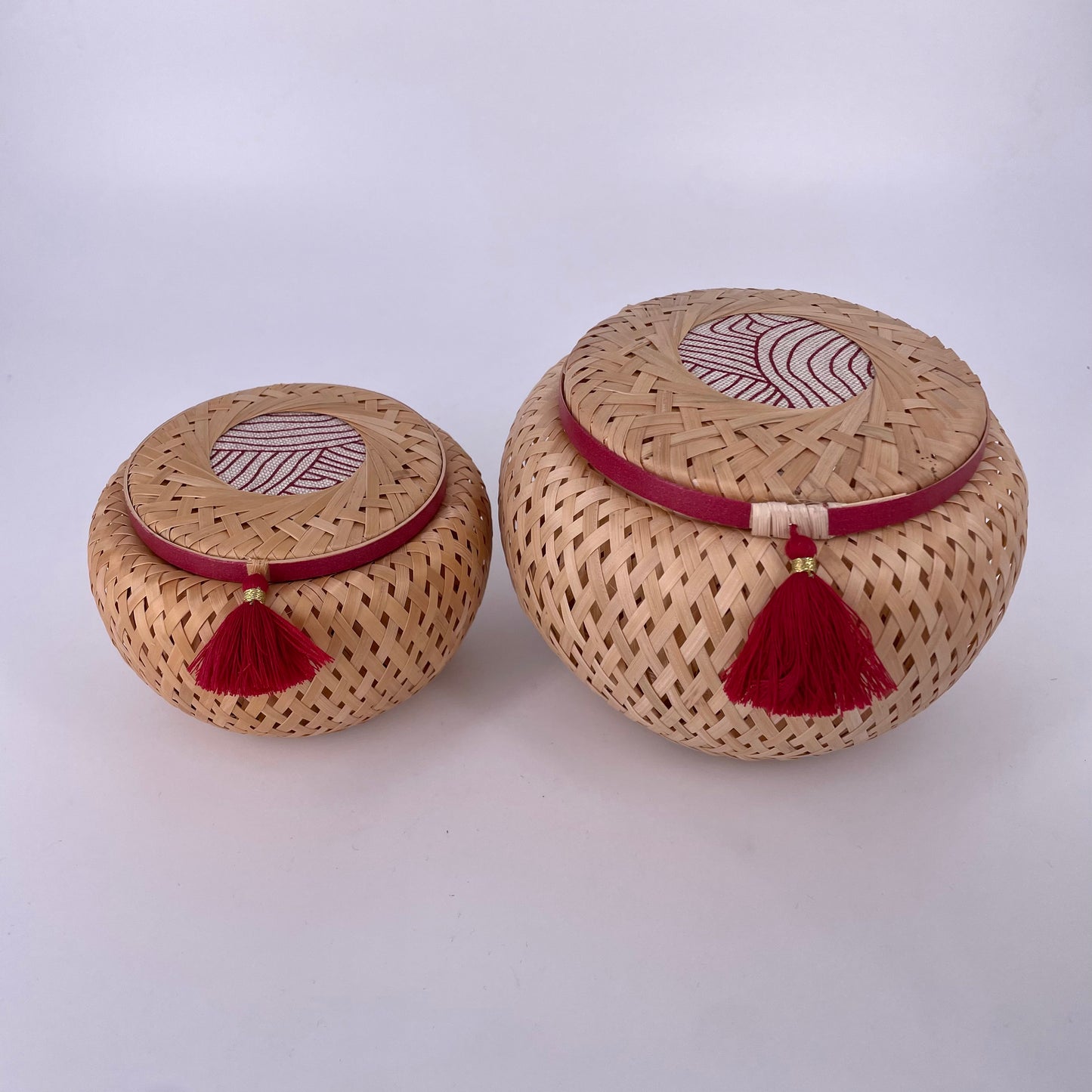 ELLA Red Round [Small]