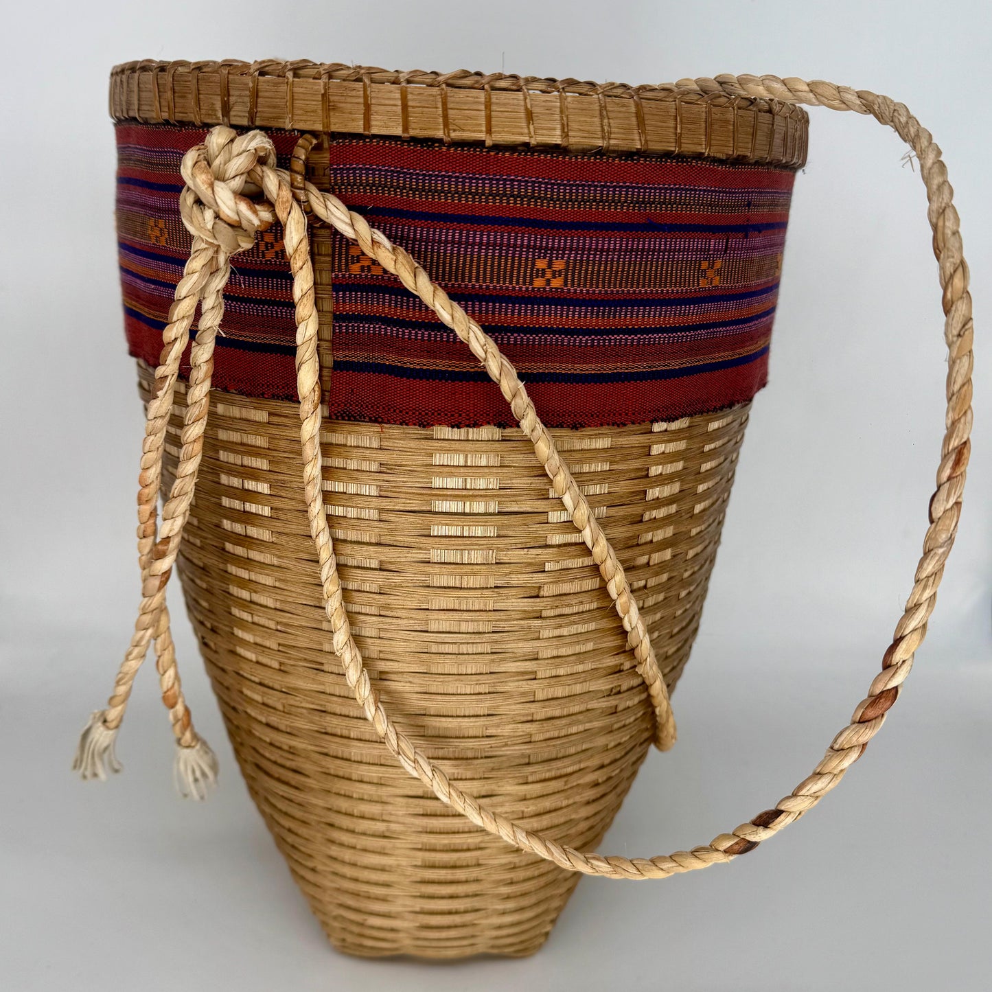 Alexandra [Swing Basket]