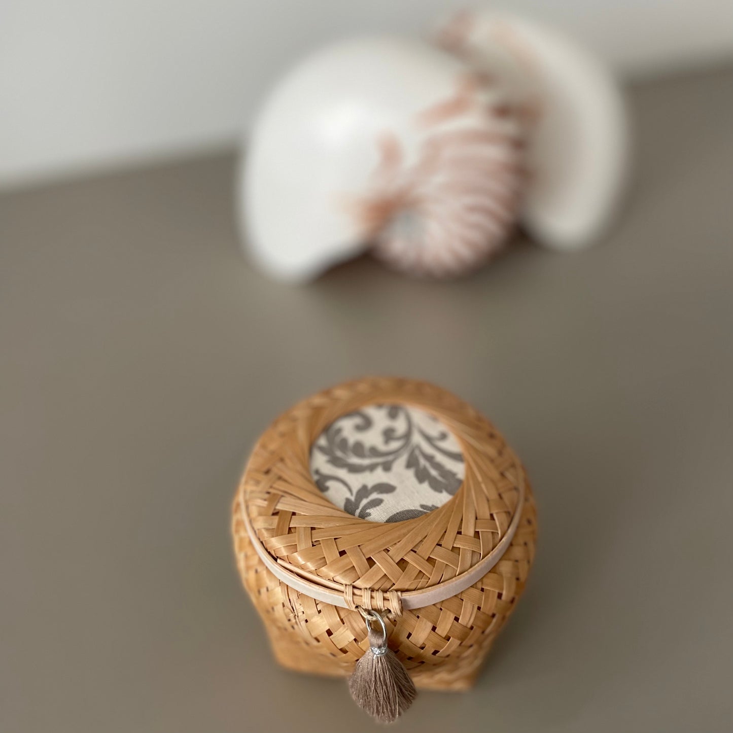 FELICIA Cubic [Small]