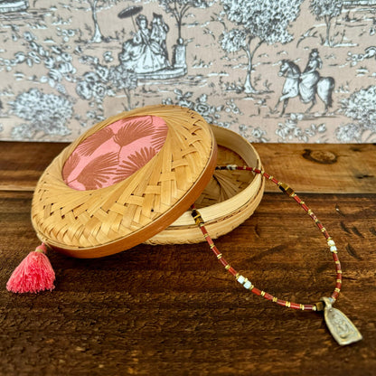 GIFT SET - NECKLACE [Terra] + FLAT WOVEN BASKET [Small]