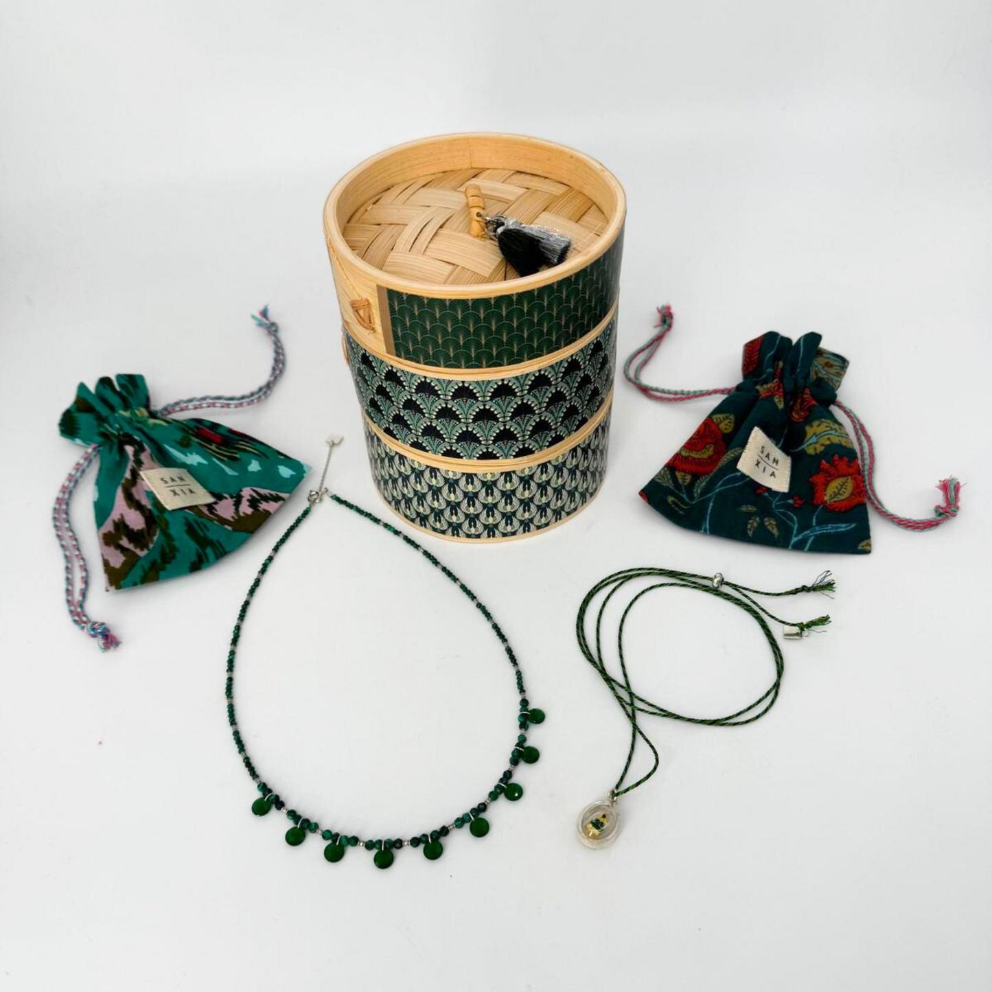 GIFT SET - STEAMER [10 cm  - Double] Basket + NECKLACES [Theo + 8 Directions or Emerald Buddha or Chinnarat Buddha]