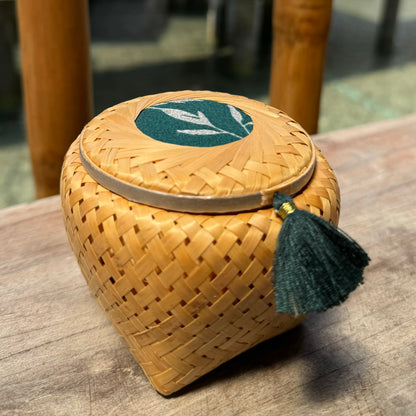 JADE Green Cubic [Small]