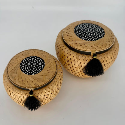 LOLA Black Round [Medium]