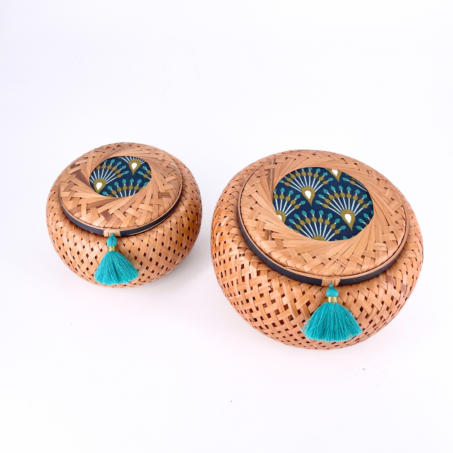 MANON Blue Round [Small]