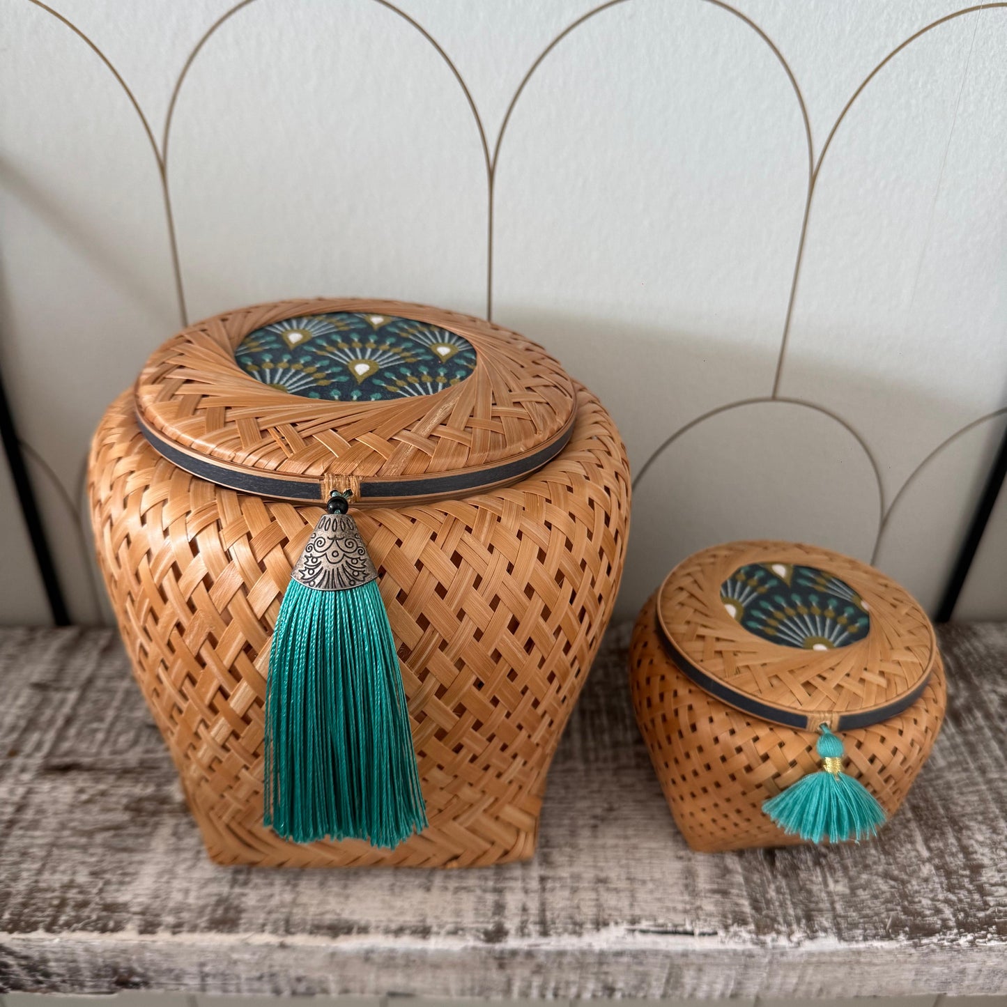 MANON Blue Cubic [Small]