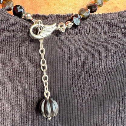 MUNDI Necklace