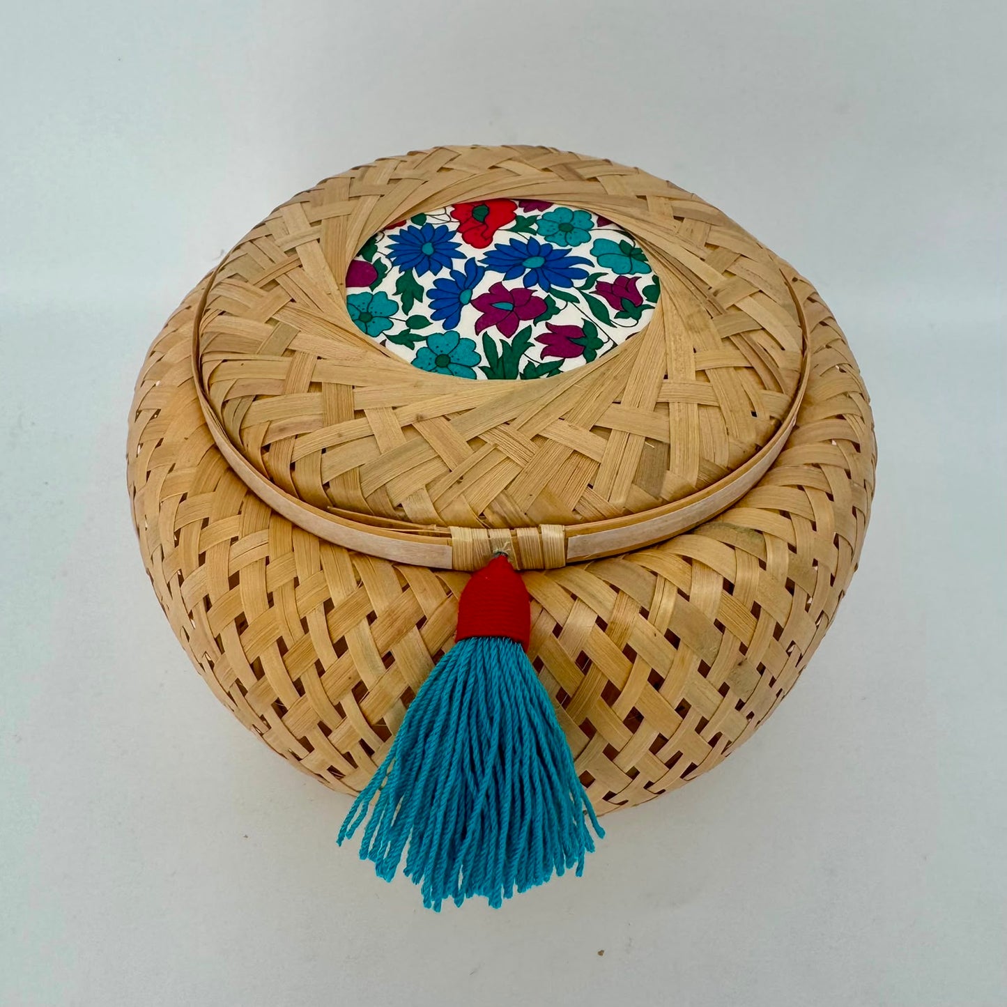 NATACHA Round [Medium]