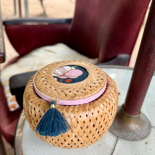 PHOEBE Pink Round [Small]