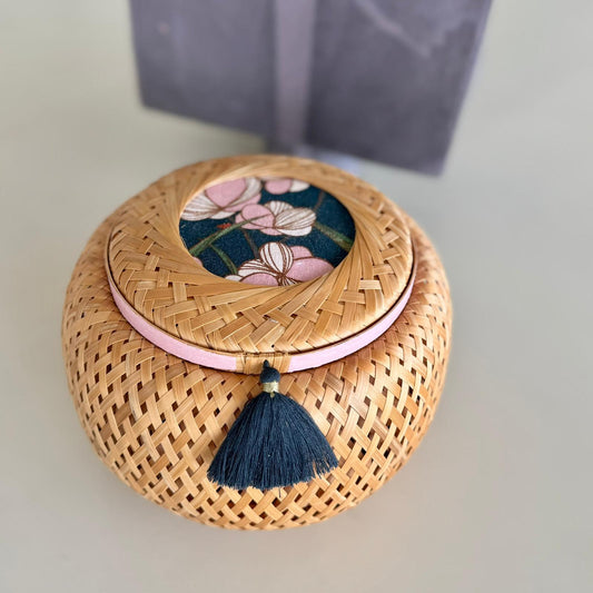 Phoebe Pink Round [Medium]