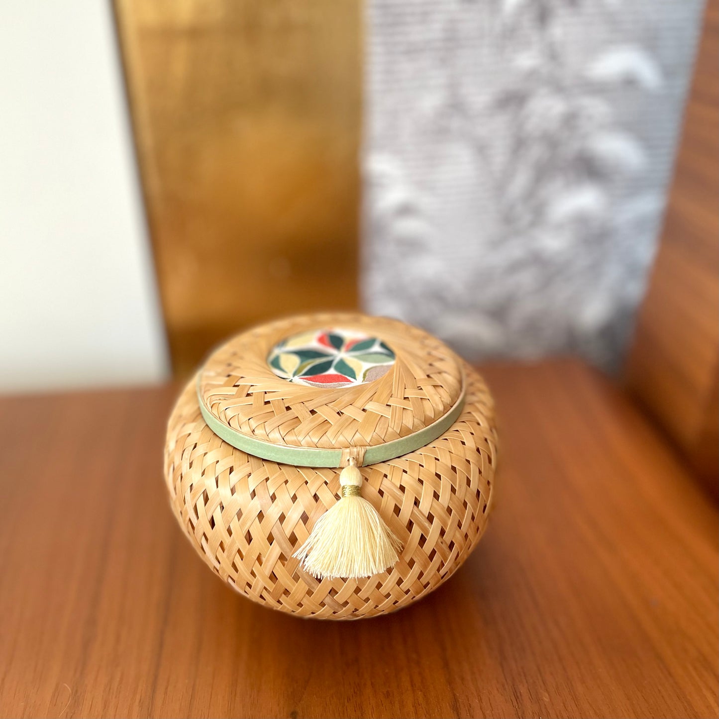 SARAH Green Round [Small]