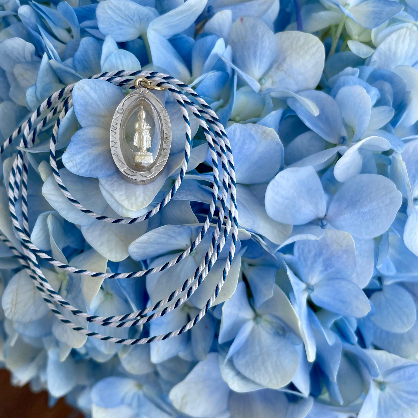 SUNDAY [Birthday Buddha]