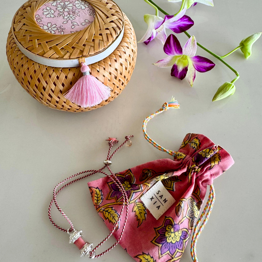 GIFT SET - PABLO Bracelet + ROUND WOVEN [Small] Basket